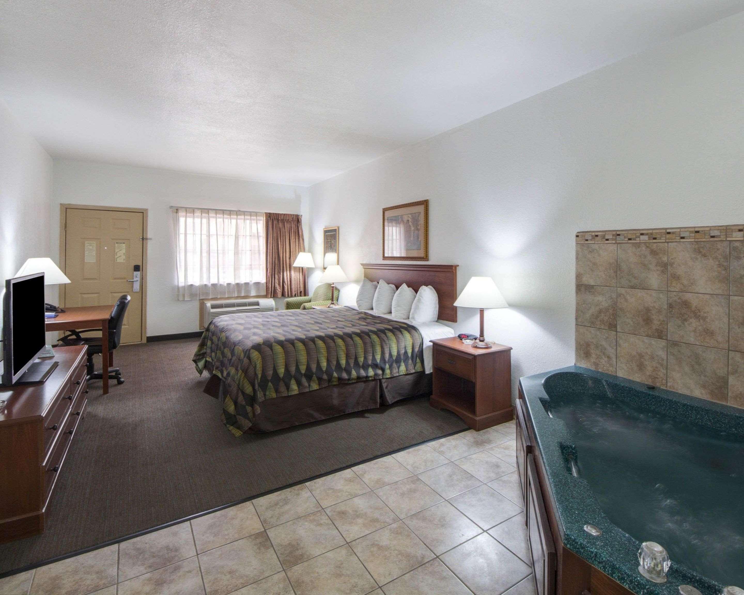 Quality Inn & Suites Rio Grande City Ngoại thất bức ảnh