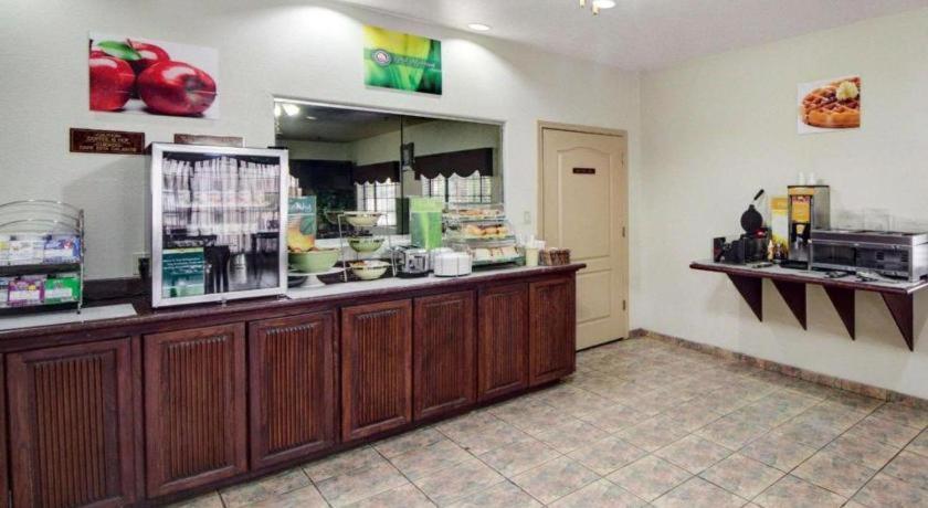 Quality Inn & Suites Rio Grande City Ngoại thất bức ảnh