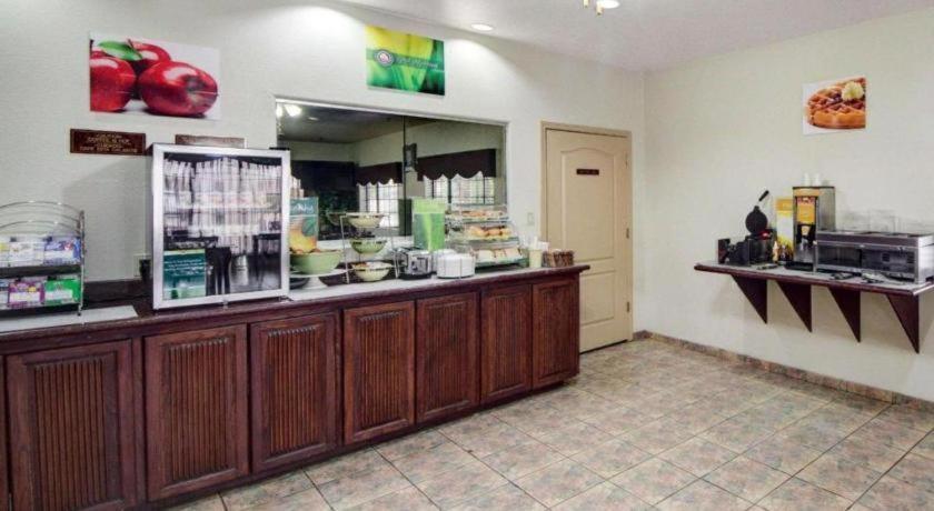 Quality Inn & Suites Rio Grande City Ngoại thất bức ảnh